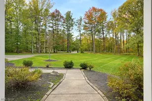 10900 Stafford Rd, Chagrin Falls, OH 44023 - Photo 6