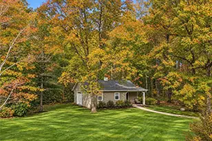 10900 Stafford Rd, Chagrin Falls, OH 44023 - Photo 4