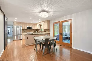 10900 Stafford Rd, Chagrin Falls, OH 44023 - Photo 14