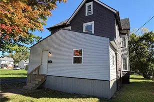 1648 Harrisburg NE, Canton, OH 44705 - Photo 2