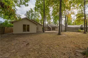 8784 Gatewood Dr, North Ridgeville, OH 44039 - Photo 32