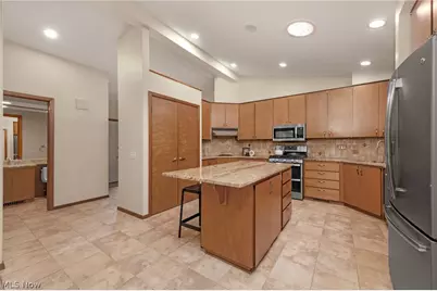 8784 Gatewood Drive, North Ridgeville, OH 44039 - Photo 16