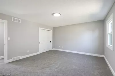 3246 E Waterloo Road, Akron, OH 44312 - Photo 24