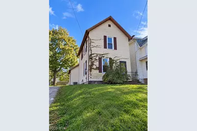 937 Lincoln Way W, Massillon, OH 44647 - Photo 1