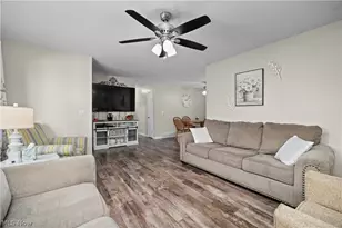 525 Purdue Ave, Elyria, OH 44035 - Photo 6