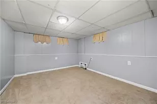 525 Purdue Ave, Elyria, OH 44035 - Photo 22