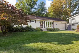 525 Purdue Ave, Elyria, OH 44035 - Photo 2
