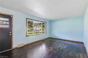 1817 Basil Ave, Youngstown, OH 44514 - Photo 10