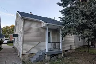 10901 St Mark Ave, Loveland, OH 44111 - Photo 24
