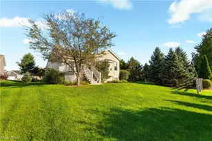 6617 Harness Cir NE, Canton, OH 44721 - Photo 32
