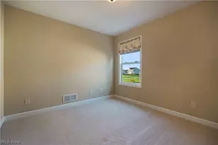 6617 Harness Cir NE, Canton, OH 44721 - Photo 4
