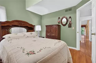 4521 Oakhill Blvd, Lorain, OH 44053 - Photo 14