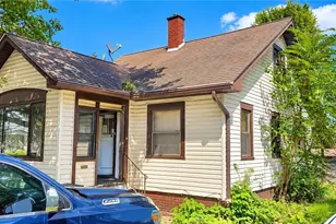 1616 Gross Ave NE, Canton, OH 44705 - Photo 1