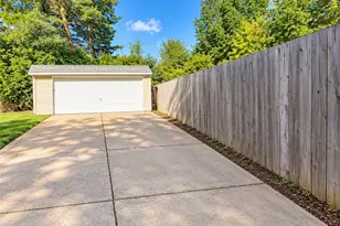3850 E 190th St, Loveland, OH 44122 - Photo 20