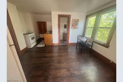 18309 Edgerton Road, Loveland, OH 44119 - Photo 12