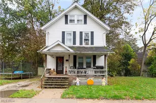 262 Gordon Dr, Akron, OH 44302 - Photo 2