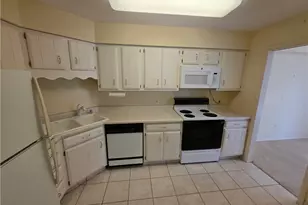 12550 Lake Ave, Oakwood, OH 44107 - Photo 16