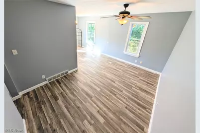 2177 Par Drive, Akron, OH 44312 - Photo 6