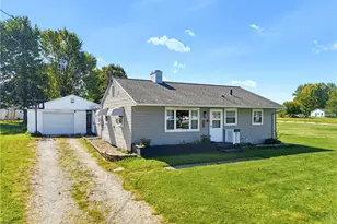 209 W Main St, New London, OH 44851 - Photo 2