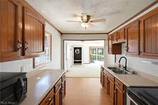 209 W Main St, New London, OH 44851 - Photo 14