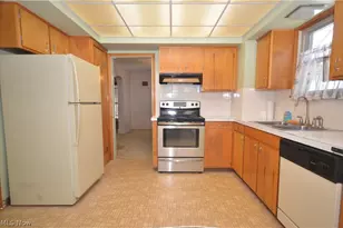 2481 4th St, Cuyahoga Falls, OH 44221 - Photo 22