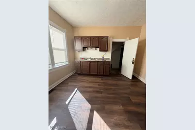 1100 E 74th Street, Loveland, OH 44103 - Photo 6