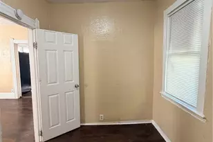 1100 E 74th St, Loveland, OH 44103 - Photo 8
