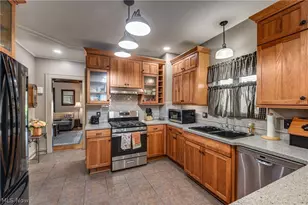 1565 Waterbury Rd, Oakwood, OH 44107 - Photo 18