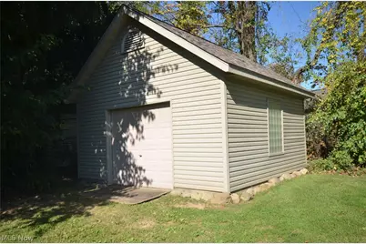 3805 Lake Vista Road, Akron, OH 44319 - Photo 42