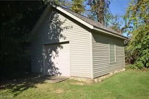3805 Lake Vista Rd, Akron, OH 44319 - Photo 42
