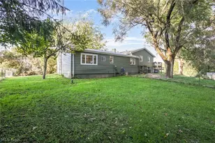 7370 Pinecrest Dr, Zanesville, OH 43701 - Photo 36