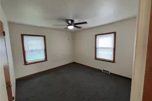 1928 13th St SW, Akron, OH 44314 - Photo 6