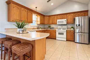 724 George St, Belpre, OH 45714 - Photo 8