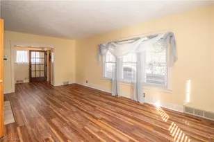 1503 Ridge Rd NW, Canton, OH 44703 - Photo 8