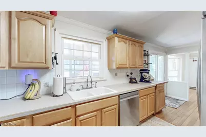 1661 Rexdale Avenue, Cuyahoga Falls, OH 44221 - Photo 4