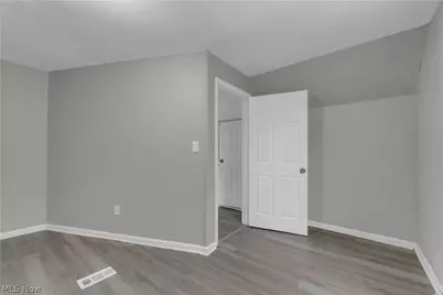 7508 Neville Avenue, Loveland, OH 44102 - Photo 14