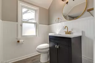16812 Talford Ave, Loveland, OH 44128 - Photo 12