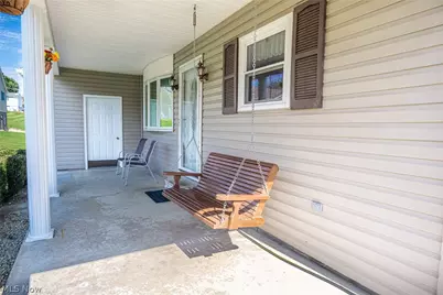 2454 Clarendon Avenue, Zanesville, OH 43701 - Photo 18