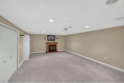 700 Austin Drive, Barberton, OH 44203 - Photo 42