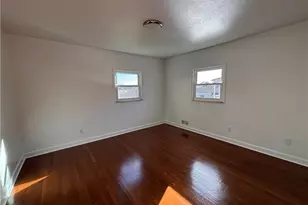 143 S 13th St, Weirton, WV 26062 - Photo 18
