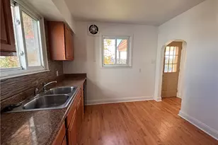 143 S 13th St, Weirton, WV 26062 - Photo 10