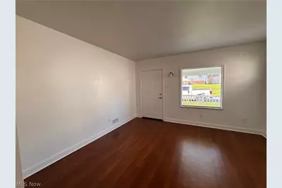143 S 13th Street, Weirton, WV 26062 - Photo 6