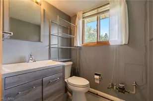 1450 Lambert St, Alliance, OH 44601 - Photo 24