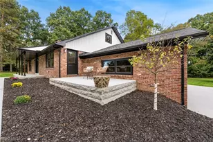 1320 Middlebury Rd, Stow, OH 44240 - Photo 2