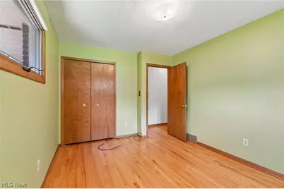 966 Primrose Drive, Green Hills, OH 44131 - Photo 14