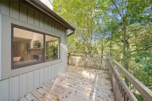 578 Meredith Ln, Cuyahoga Falls, OH 44223 - Photo 24