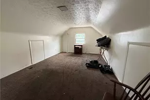 18011 Windward Rd, Loveland, OH 44119 - Photo 12