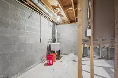 2966 Wingate Avenue, Akron, OH 44314 - Photo 22