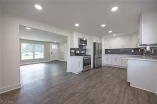1923 Hillsdale Dr, Twinsburg, OH 44087 - Photo 12