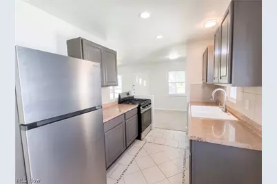 13807 Elsetta Avenue, Loveland, OH 44135 - Photo 2